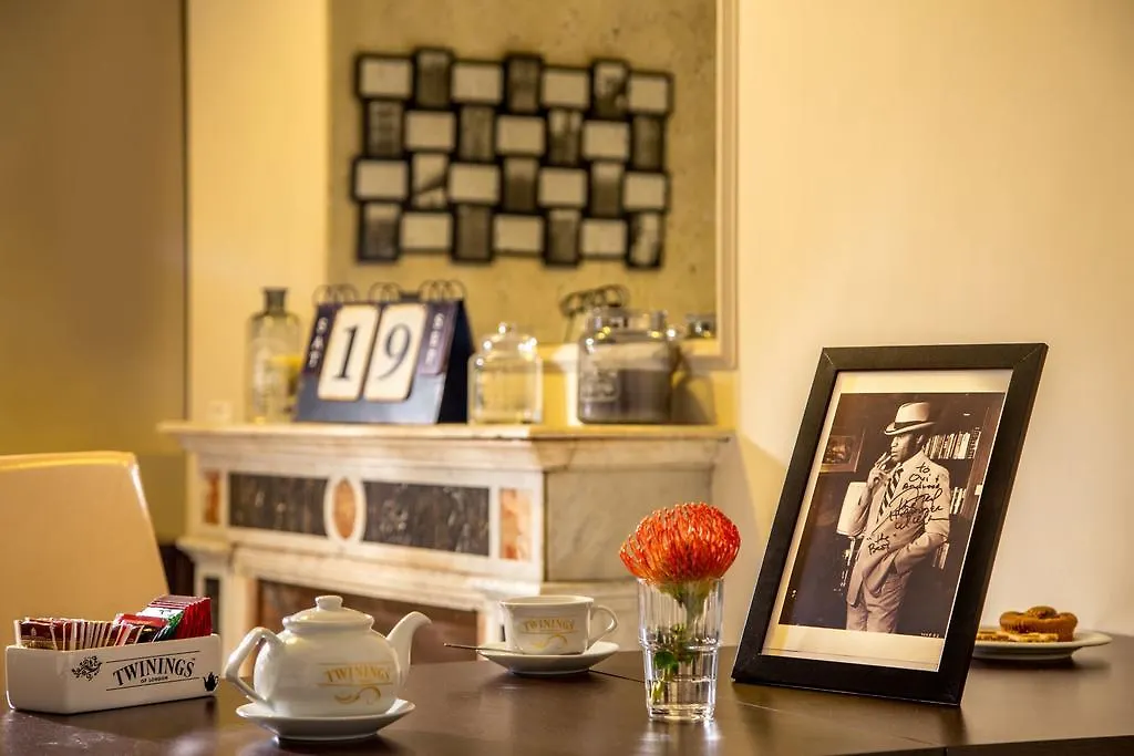 Corso Grand Suite Rome Bed & Breakfast